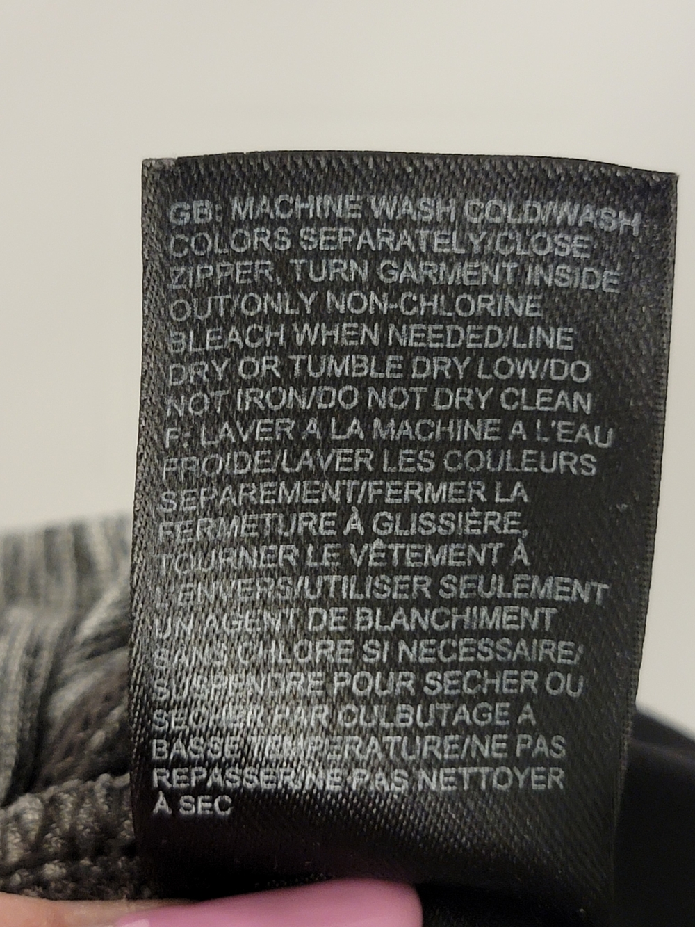 The North Face Jogger Pants with Drawstring Size S/P - Picture 10 of 10